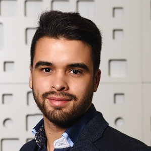 Vitor Hugo Marin Roque